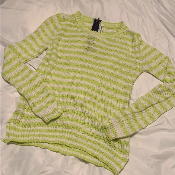 Neon green & white sweater - Picture 2 of 6